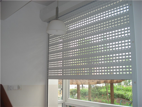 湘联户外卷帘窗——八方小区案例